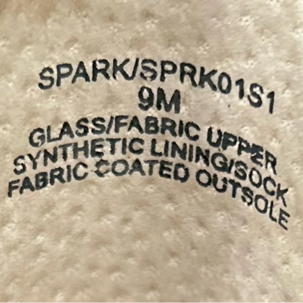 Steve Madden Spark Silver Size 9 Sandals Rhinestone Strappy Heels Ankle Strap